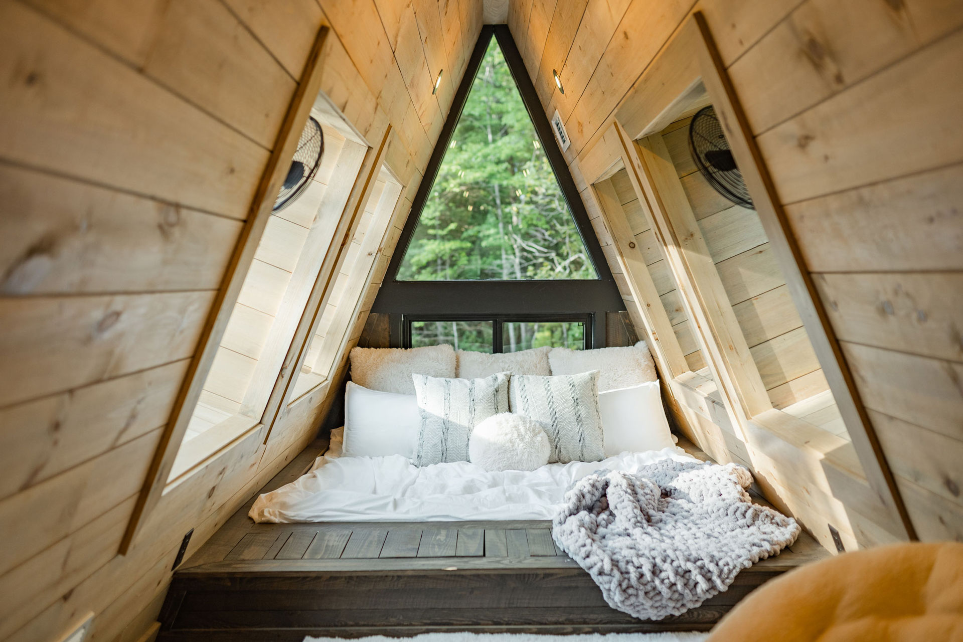 Luxe Lodge - Gnarly Home Crafters